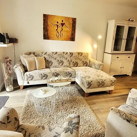 21056 Apartment *