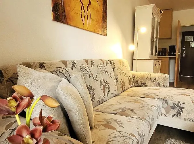 Апартаменты 21056 *